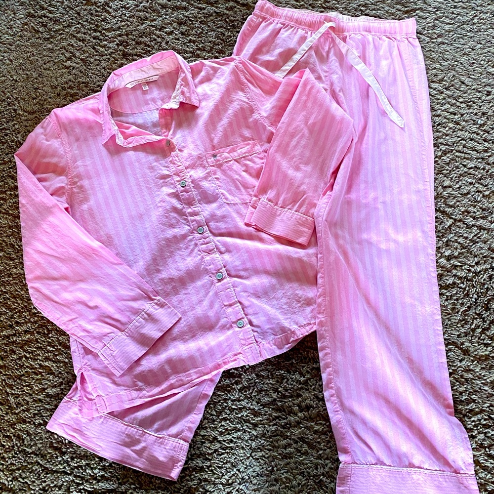 Victoria’s Secret Pajama Set